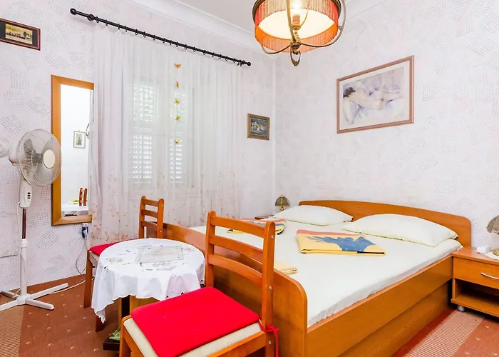 Appartement Ivana -two Bedroom With Garden *