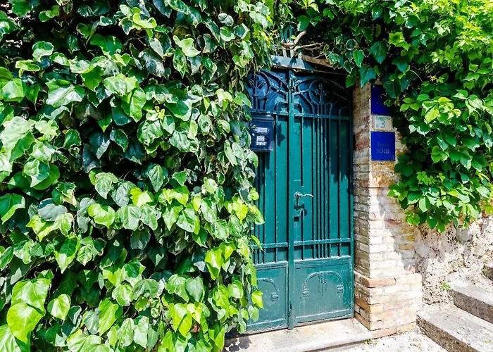 Apartman Ivana -two Bedroom With Garden *