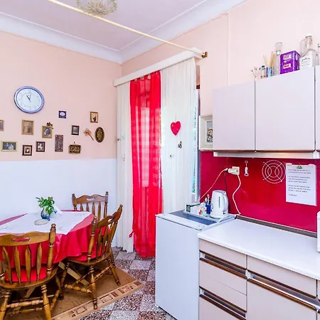 Ivana -two Bedroom With Garden Lägenhet